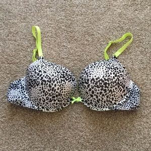 Victoria’s Secret leopard push up bra, 38C